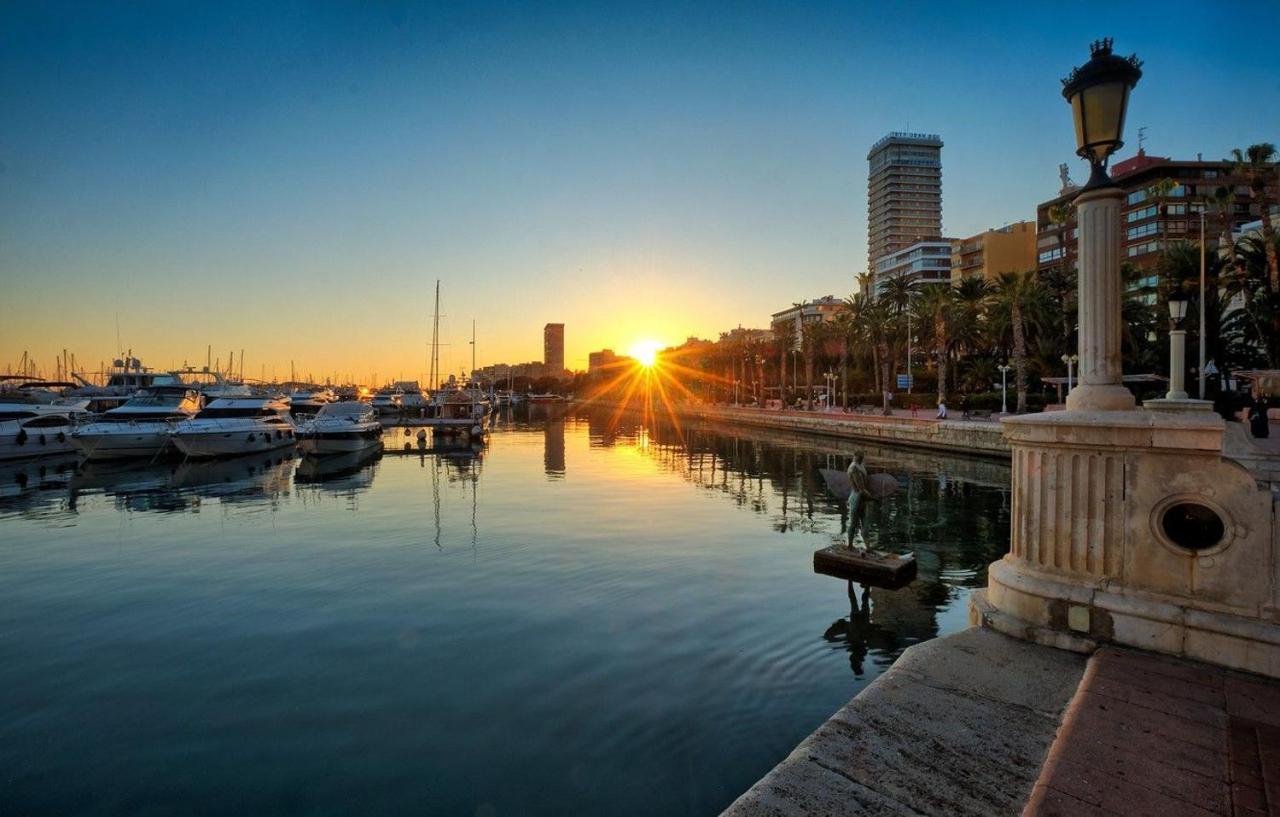 Ap Hotel Navas Αλικάντε Εξωτερικό φωτογραφία